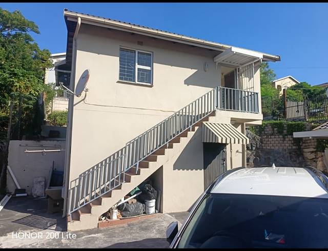 2 BEDROOM HOUSE FOR SALE IN VERULAM CENTRAL